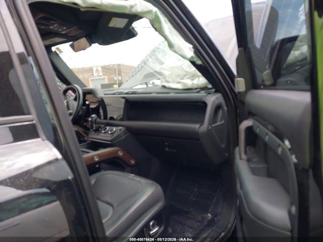 SALEXFEU6P2149794 Land Rover Defender 130 X