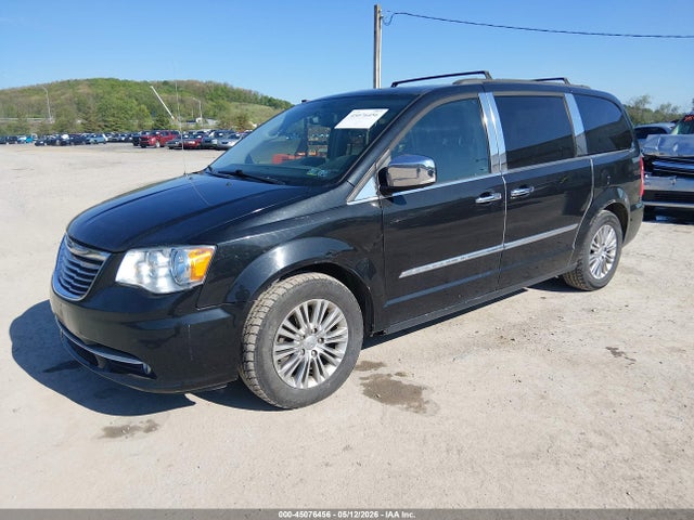 45076456 :رقم المزاد ، 2C4RC1CG2GR149491 vin ، 2016 Chrysler Town & Country Touring-l Anniversary Edition مزاد بيع