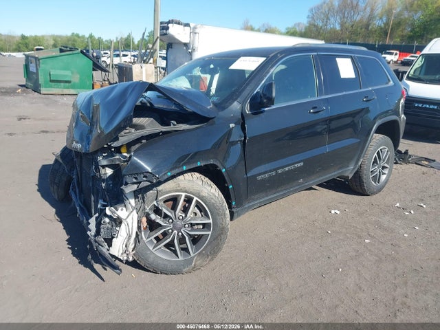 45076468 :رقم المزاد ، 1C4RJFAG4KC619642 vin ، 2019 Jeep Grand Cherokee Laredo E 4x4 مزاد بيع