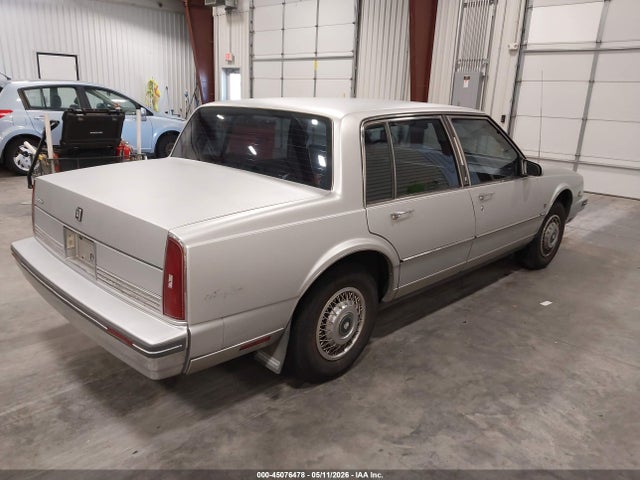 Продажа на аукционе авто 1987 Oldsmobile 98 Regency Brougham, vin: 1G3CW5137H1329706, номер лота: 45076478