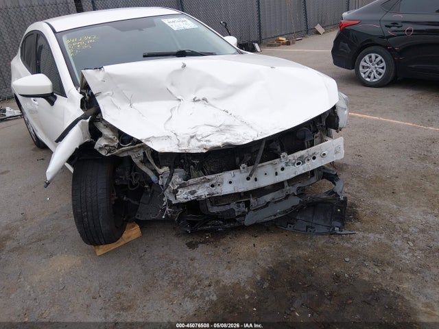 3MZBM1U73FM189613 Mazda MAZDA3