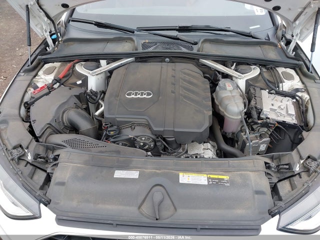 45076511 :رقم المزاد ، WAUDAAF42NN005173 vin ، 2022 Audi A4 Premium 45 Tfsi S Line Quattro S Tronic مزاد بيع