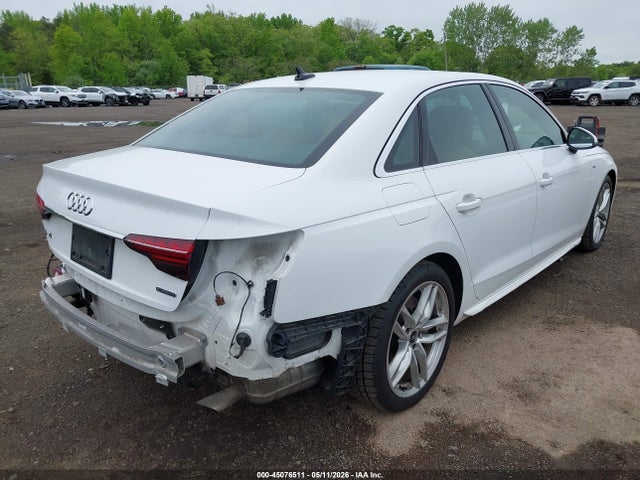 45076511 :رقم المزاد ، WAUDAAF42NN005173 vin ، 2022 Audi A4 Premium 45 Tfsi S Line Quattro S Tronic مزاد بيع