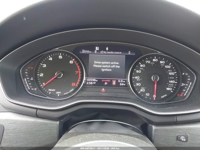 45076511 :رقم المزاد ، WAUDAAF42NN005173 vin ، 2022 Audi A4 Premium 45 Tfsi S Line Quattro S Tronic مزاد بيع