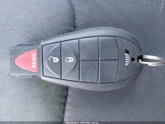 45076513 :رقم المزاد ، 1C4PJMCB4EW224487 vin ، 2014 Jeep Cherokee Latitude مزاد بيع