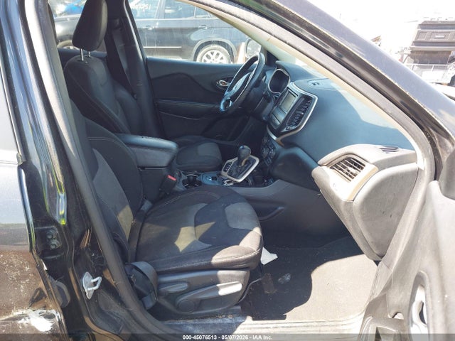45076513 :رقم المزاد ، 1C4PJMCB4EW224487 vin ، 2014 Jeep Cherokee Latitude مزاد بيع