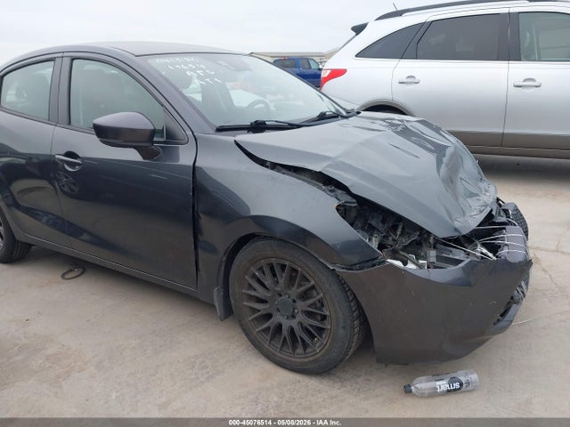 45076514 :رقم المزاد ، 3MYDLBYV4KY503495 vin ، 2019 Toyota Yaris Xle مزاد بيع