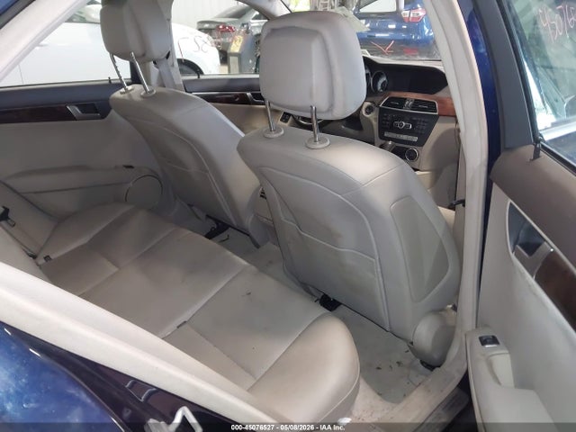Продажа на аукционе авто 2012 Mercedes-benz C 300 Luxury 4matic, vin: WDDGF8BB7CF910343, номер лота: 45076527