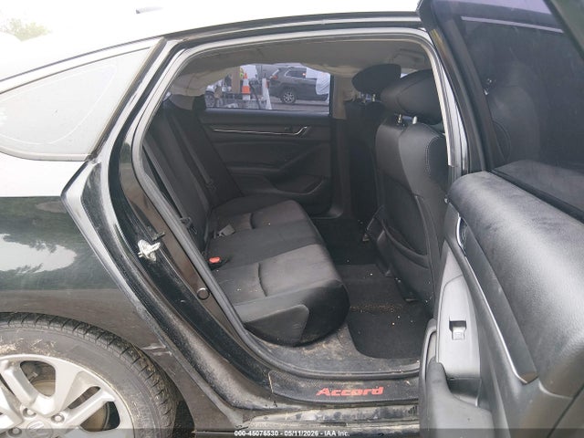 45076530 :رقم المزاد ، 1HGCV1F1XKA036295 vin ، 2019 Honda Accord Lx مزاد بيع