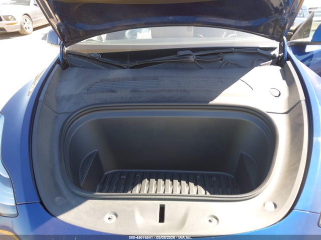 45076541 :رقم المزاد ، 5YJYGDEE2MF081875 vin ، 2021 Tesla Model Y Long Range Dual Motor All-wheel Drive مزاد بيع