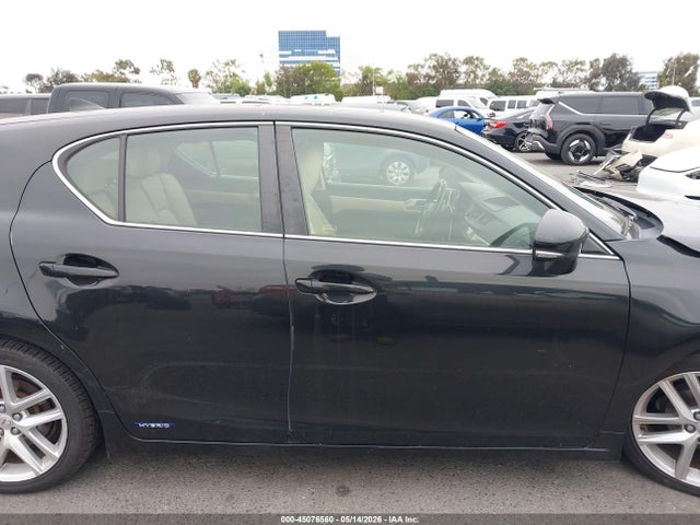 JTHKD5BH0H2293118 Lexus CT 200H