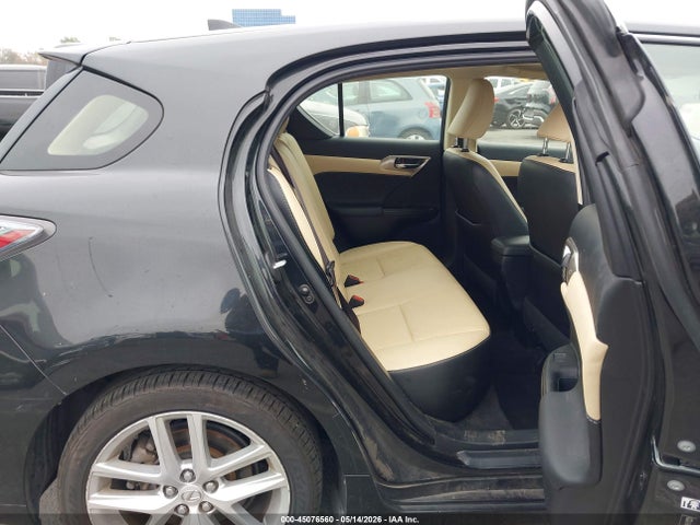 JTHKD5BH0H2293118 Lexus CT 200H