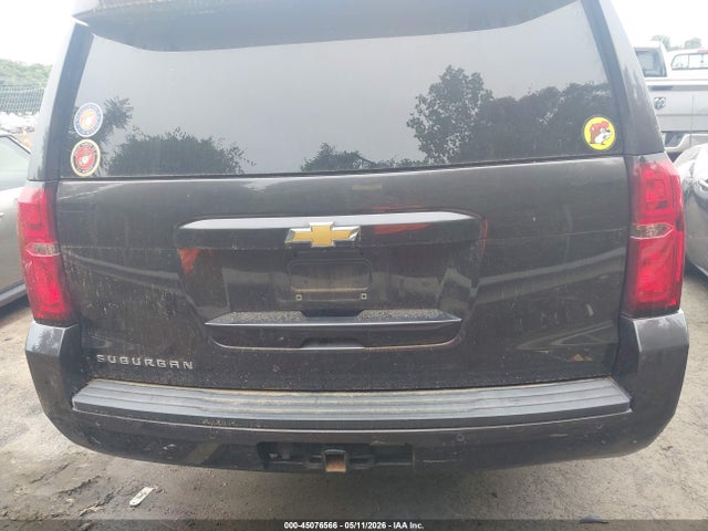 Продаж на аукціоні авто 2017 Chevrolet Suburban Lt, vin: 1GNSCHKC6HR253702, номер лоту: 45076566