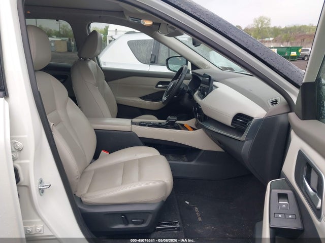 45076581 :رقم المزاد ، 5N1AT3CB7MC760534 vin ، 2021 Nissan Rogue Sl Intelligent Awd مزاد بيع