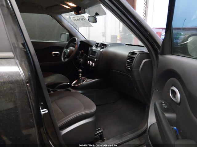 Продажа на аукционе авто 2016 Kia Soul, vin: KNDJN2A20G7327923, номер лота: 45076649