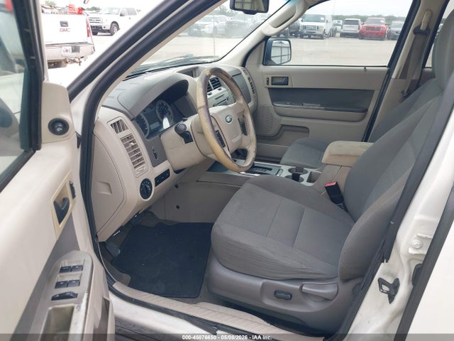 45076650 :رقم المزاد ، 1FMCU03G89KB04260 vin ، 2009 Ford Escape Xlt مزاد بيع