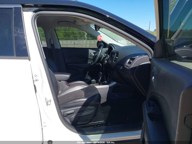 Продажа на аукционе авто 2018 Jeep Compass Latitude 4x4, vin: 3C4NJDBB0JT144659, номер лота: 45076684