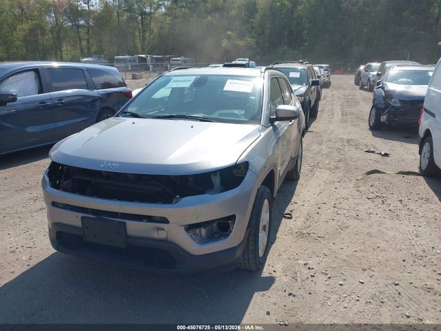 Продаж на аукціоні авто 2018 Jeep Compass Latitude 4x4, vin: 3C4NJDBB4JT456211, номер лоту: 45076725