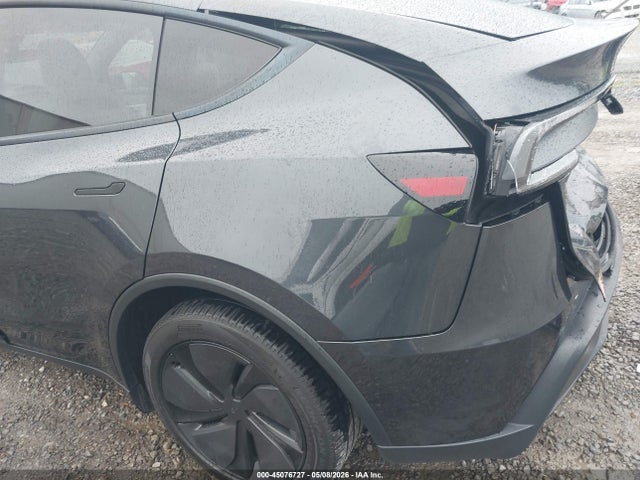 Продажа на аукционе авто 2026 Tesla Model Y Premium Rear-wheel Drive/rear-wheel Drive, vin: 7SAYGDED4TA415135, номер лота: 45076727