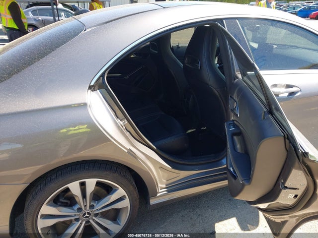 45076738 :رقم المزاد ، WDDSJ4GB4KN723625 vin ، 2019 Mercedes-benz Cla 250 4matic مزاد بيع