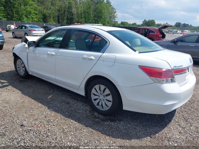 45076741 :رقم المزاد ، 1HGCP2F39BA142710 vin ، 2011 Honda Accord 2.4 Lx مزاد بيع