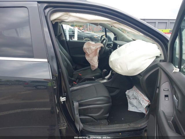3GNCJLSB9FL227670 Chevrolet Trax Lt