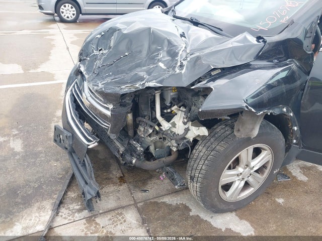 3GNCJLSB9FL227670 Chevrolet Trax Lt