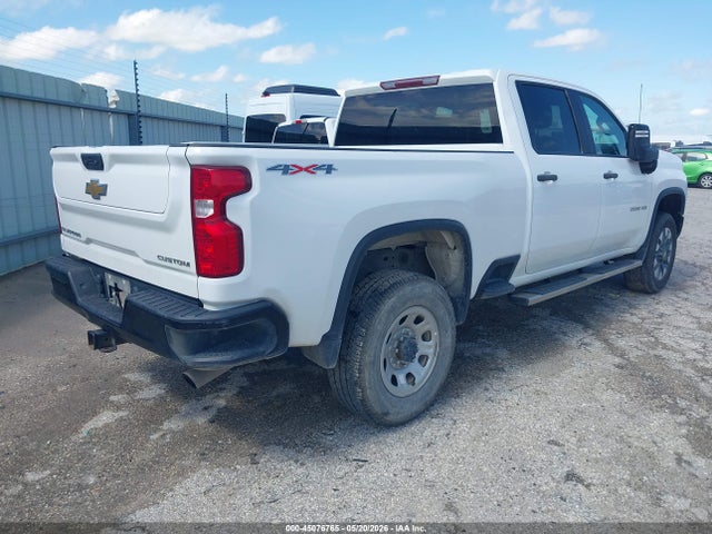 45076765 :رقم المزاد ، 2GC4YME78P1704498 vin ، 2023 Chevrolet Silverado 2500hd 4wd  Standard Bed Custom مزاد بيع