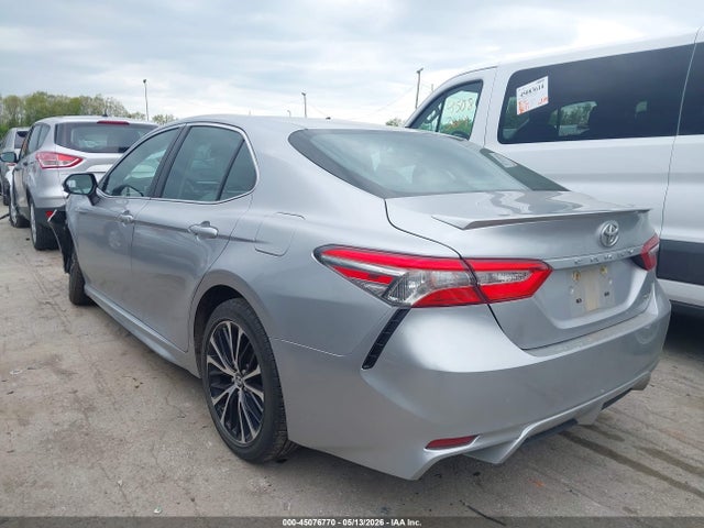 Aukcja sprzedaży 2018 Toyota Camry Se, vin: 4T1B11HK0JU611153, numer aukcji: 45076770