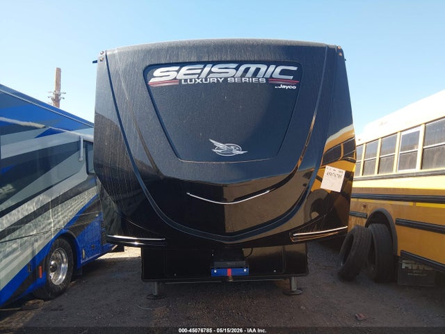 Продаж на аукціоні авто 2023 Jayco Siesmic  Travel Trailer, vin: 1UJCGSCV2P19N0053, номер лоту: 45076785