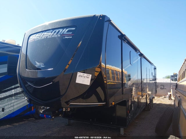Продаж на аукціоні авто 2023 Jayco Siesmic  Travel Trailer, vin: 1UJCGSCV2P19N0053, номер лоту: 45076785