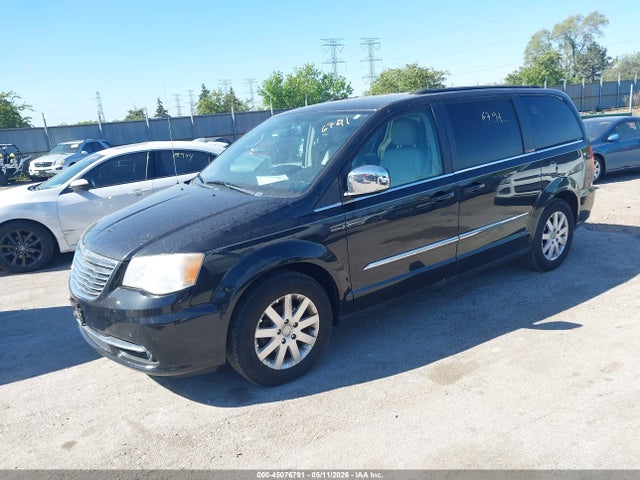 2011 Chrysler Town & Country Touring-l მანქანა იყიდება აუქციონზე, vin: 2A4RR8DG3BR610853, აუქციონის ნომერი: 45076791