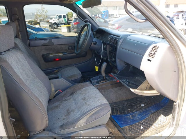 1999 Toyota Tacoma Prerunner V6 მანქანა იყიდება აუქციონზე, vin: 4TASN92N6XZ497063, აუქციონის ნომერი: 45076796