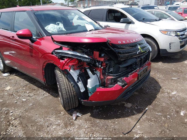 2024 Mitsubishi Outlander Es 2.5 2wd მანქანა იყიდება აუქციონზე, vin: JA4J3UA87RZ033930, აუქციონის ნომერი: 45076807