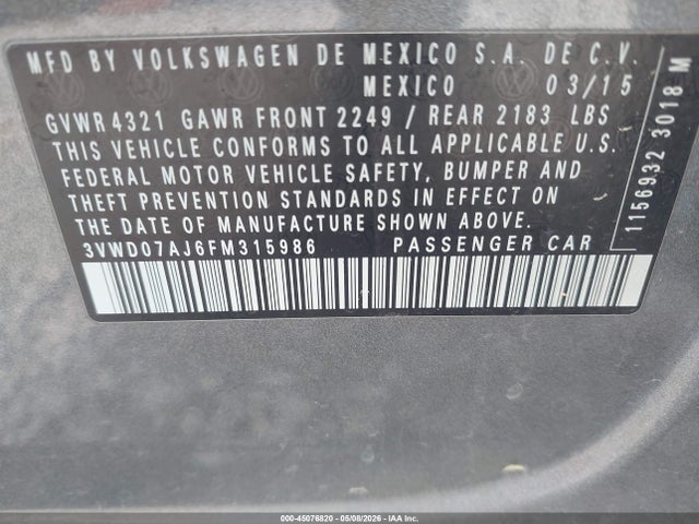 45076820 :رقم المزاد ، 3VWD07AJ6FM315986 vin ، 2015 Volkswagen Jetta 1.8t Se مزاد بيع