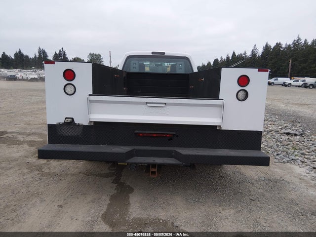 1FD8X3G62GEA60090 Ford F-350 Chassis Xl