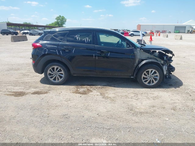 Продажа на аукционе авто 2017 Hyundai Tucson Se, vin: KM8J3CA41HU562889, номер лота: 45076848