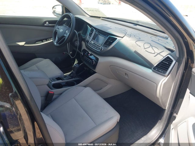 Продажа на аукционе авто 2017 Hyundai Tucson Se, vin: KM8J3CA41HU562889, номер лота: 45076848