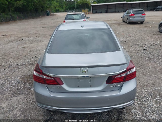 1HGCR3F99HA027912 Honda Accord Touring V6