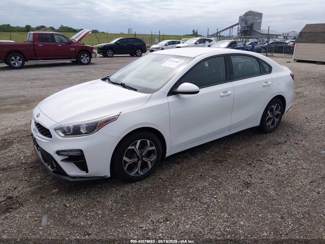 2019 Kia Forte Lxs მანქანა იყიდება აუქციონზე, vin: 3KPF24AD0KE013404, აუქციონის ნომერი: 45076883