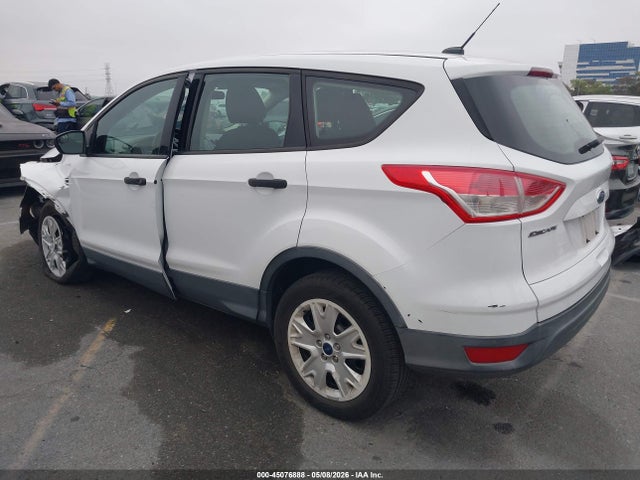 Aukcja sprzedaży 2015 Ford Escape S, vin: 1FMCU0F75FUB81373, numer aukcji: 45076888