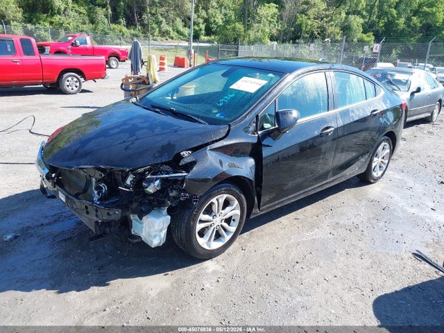 2019 Chevrolet Cruze Lt მანქანა იყიდება აუქციონზე, vin: 1G1BE5SM4K7134729, აუქციონის ნომერი: 45076936