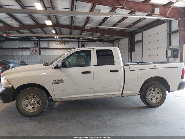 2021 Ram 1500 Classic Tradesman  4x4 6'4 Box მანქანა იყიდება აუქციონზე, vin: 1C6RR7FG1MS564526, აუქციონის ნომერი: 45076946