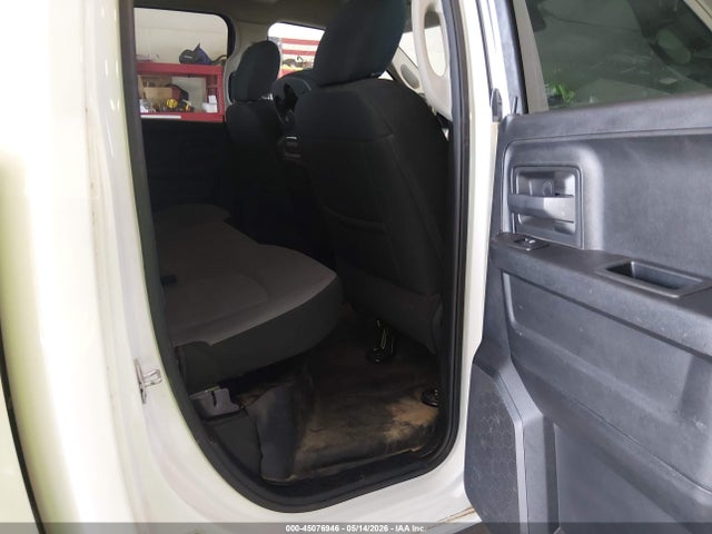 2021 Ram 1500 Classic Tradesman  4x4 6'4 Box მანქანა იყიდება აუქციონზე, vin: 1C6RR7FG1MS564526, აუქციონის ნომერი: 45076946