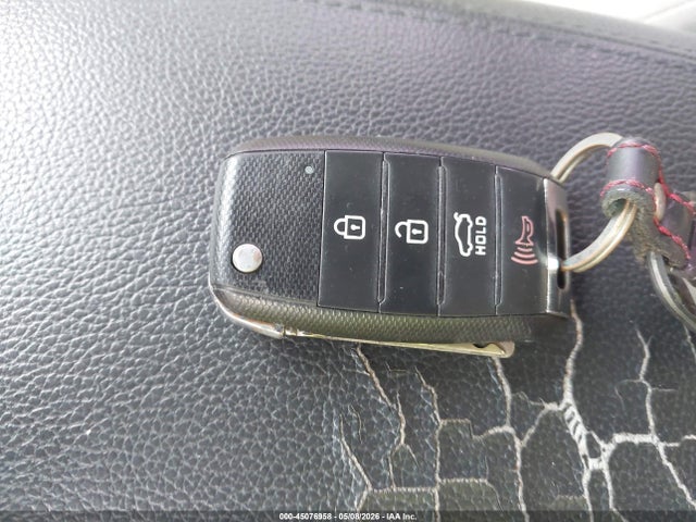 2015 Kia Optima Lx მანქანა იყიდება აუქციონზე, vin: KNAGM4A79F5619212, აუქციონის ნომერი: 45076958