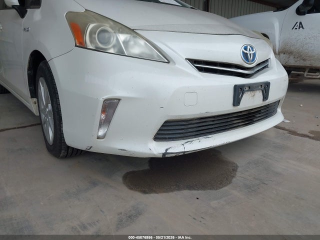 Продаж на аукціоні авто 2014 Toyota Prius V Two, vin: JTDZN3EU4E3334866, номер лоту: 45076956