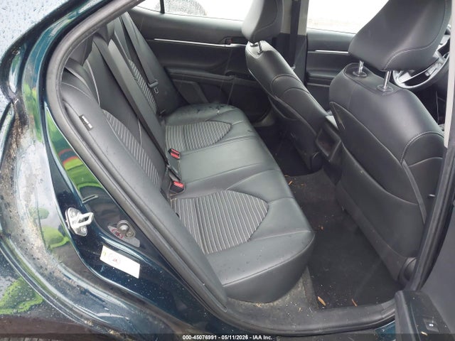 4T1B11HK9JU642885 Toyota CAMRY SE