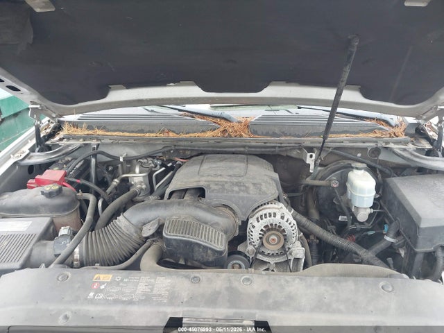 45076993 :رقم المزاد ، 1GNSKBE02BR341798 vin ، 2011 Chevrolet Tahoe Lt مزاد بيع
