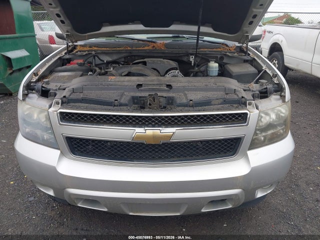 45076993 :رقم المزاد ، 1GNSKBE02BR341798 vin ، 2011 Chevrolet Tahoe Lt مزاد بيع