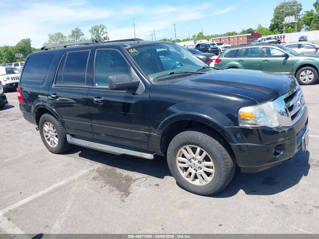2011 Ford Expedition Xlt მანქანა იყიდება აუქციონზე, vin: 1FMJU1J50BEF47148, აუქციონის ნომერი: 45077000